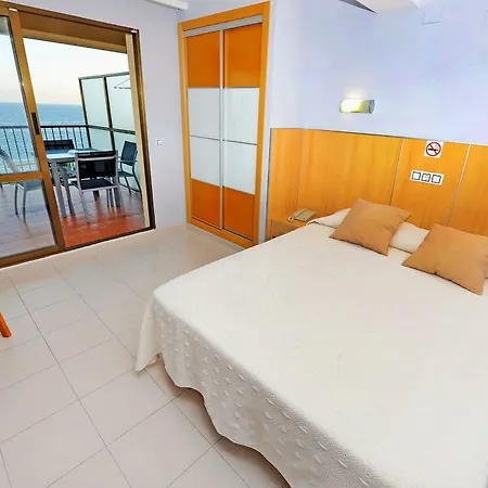 Montemar Отель Бенидорм